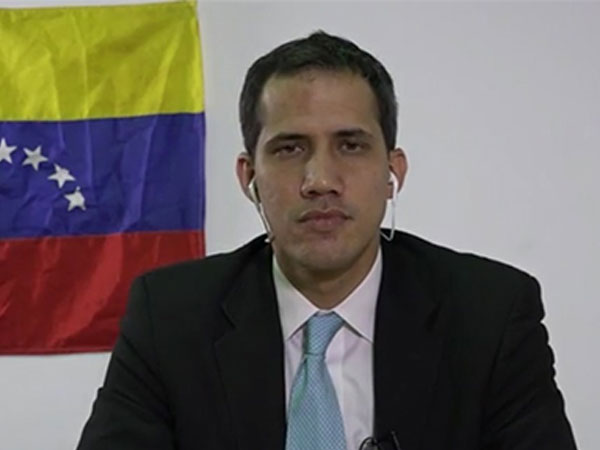 Tổng thống tự phong Venezuela có thể chấp nhận Mỹ can thiệp quân sự