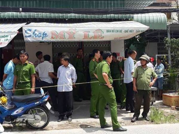 Truy tìm hung thủ sát hại người đàn ông trong phòng ngủ