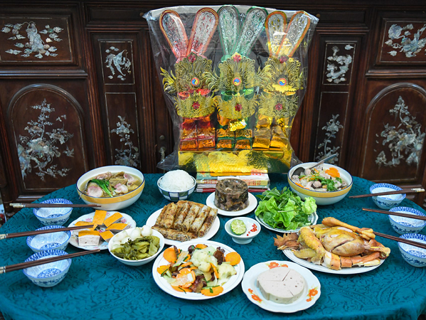 Mâm cỗ xưa người Hà Nội: Kỳ công, tinh tế, trọng sắc hương