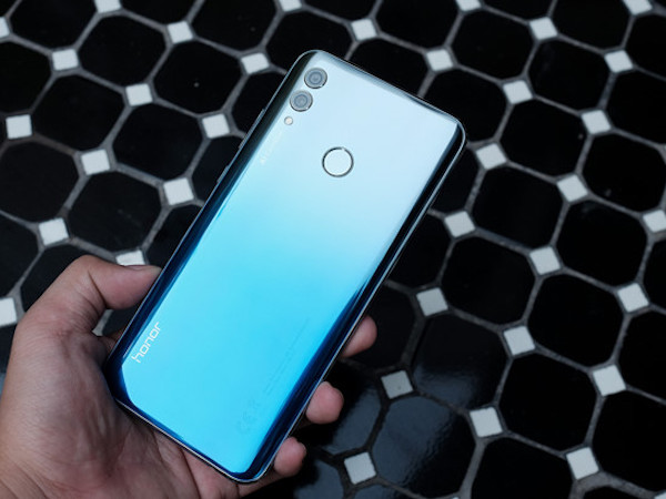 2019 sẽ là năm của smartphone giá rẻ