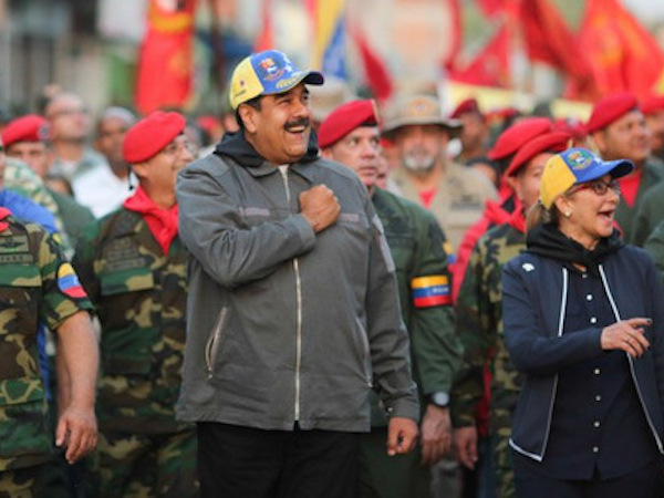 Maduro thề lấy mạng sống để bảo vệ Venezuela