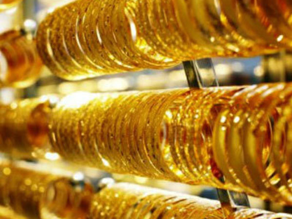 Giá vàng hôm nay 6/2: Mở hàng năm mới, treo cao trên đỉnh