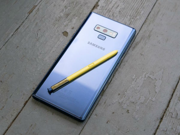 Samsung có thể bỏ hẳn camera selfie trên Galaxy Note 10