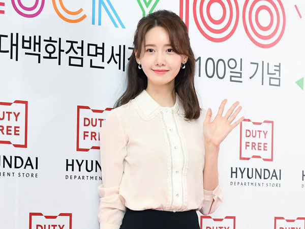 Lâu lắm mới lộ diện, nữ thần Yoona khoe đôi chân dài miên man nhưng lại bị soi loạt khuyết điểm kém xinh tại sự kiện