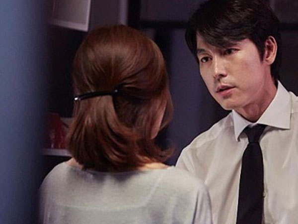 Về lấy đồ cho vợ đi đẻ, tôi bàng hoàng phát hiện tờ giấy chuyển tiền và những oan ức con gái phải chịu