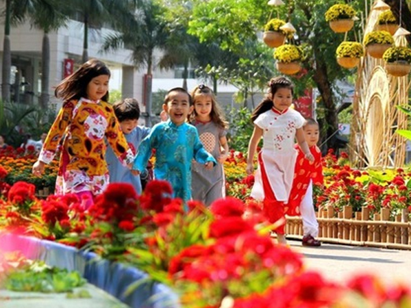 Vì sao Tết Kỷ Hợi nóng như mùa hè?