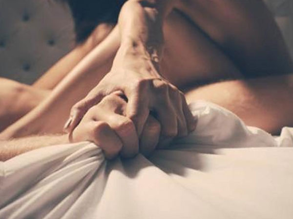 'Yêu' 7 lần một đêm, chàng trai nhận cái kết đắng