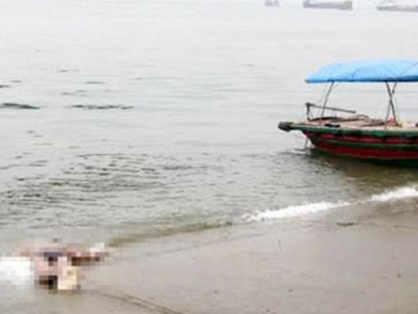 Nóng: Kinh hoàng xác người không đầu trôi dạt trên biển ở Phú Quốc
