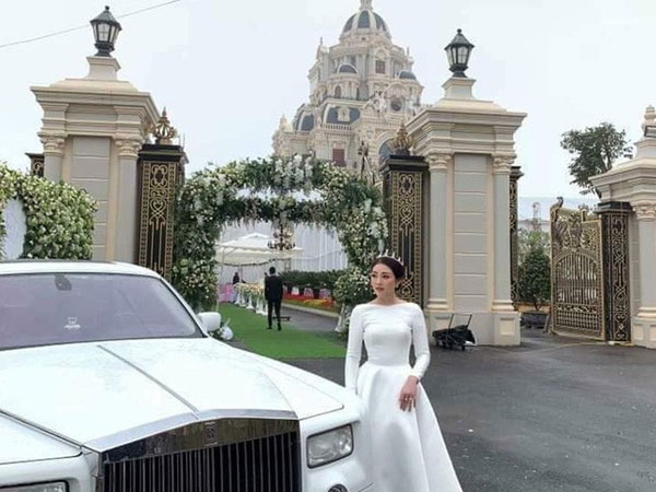 Rò rỉ hình ảnh xa hoa bên trong lâu đài 7 tầng của gia đình cô dâu xinh đẹp nổi tiếng Nam Định