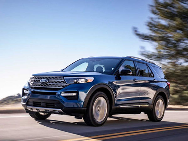 Ford Explorer bất ngờ tăng giá 75 triệu sau Tết
