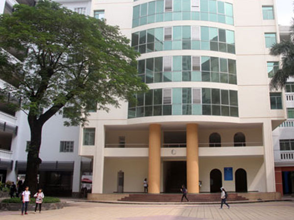 Đại học Sư phạm TP HCM bỏ điều kiện cao hơn 1,5 m mới được thi tuyển
