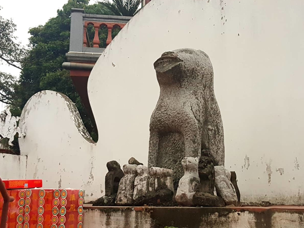 Bình luận Kỳ lạ ngôi làng có tục thờ chó đá 400 tuổi ở Hà Nội
