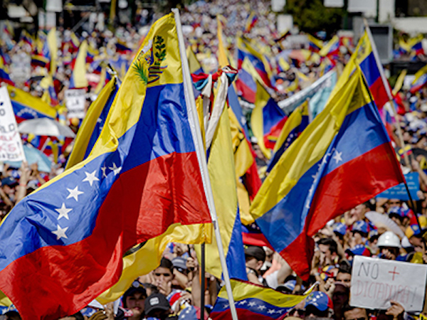 Venezuela từ chối cho đoàn nghị sĩ châu Âu nhập cảnh