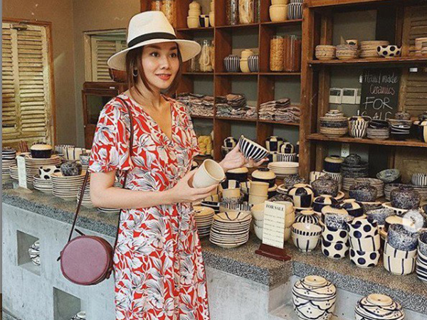 Thanh Hằng khoe ảnh đi mua chén đĩa về nấu cơm, dân mạng đồng loạt gọi tên người đàn ông đang chờ cô ở nhà