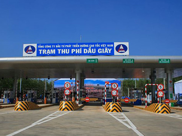 Ngày đầu kiểm tra, cao tốc Long Thành - Dầu Giây thu 3,3 tỉ đồng