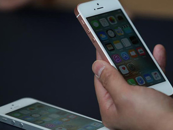 iPhone SE giá 249 USD hút hàng, Apple tiếp tục mở bán