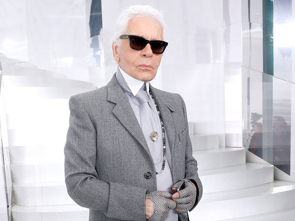 Lễ hỏa táng của huyền thoại Karl Lagerfeld: Công chúa Monaco, tổng biên tạp chí Vogue cùng dàn siêu mẫu đến tiễn đưa