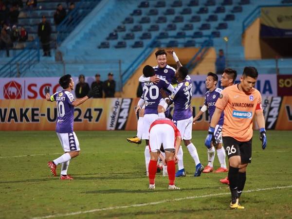 Hà Nội 5-0 Than Quảng Ninh: 5 cái tên khác nhau lập công, Hà Nội thể hiện sức mạnh vượt trội trong ngày ra quân