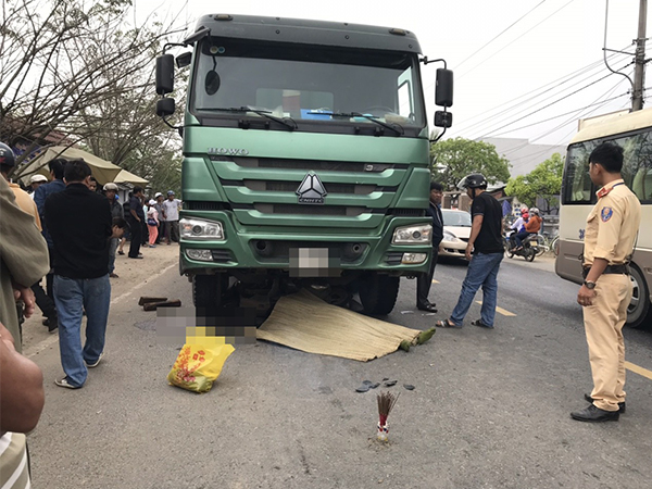 Nóng: Chiến sỹ công an 23 tuổi tử vong thương tâm dưới bánh xe tải ở Đà Nẵng