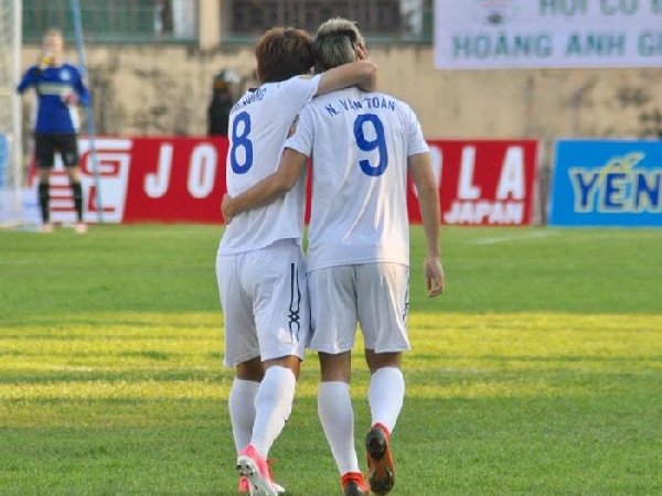 5 bàn thắng đẹp nhất vòng 1 V.League 2019: Đẳng cấp Minh Vương, ngỡ ngàng Olaha
