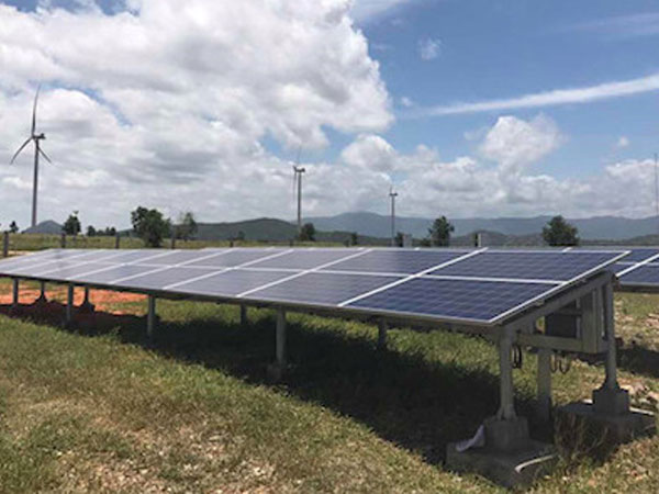 Giá điện mặt trời cao nhất gần 2.500 đồng một kWh