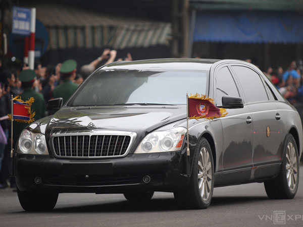 Maybach 62S - limousine quý tộc hộ tống Kim Jong-un