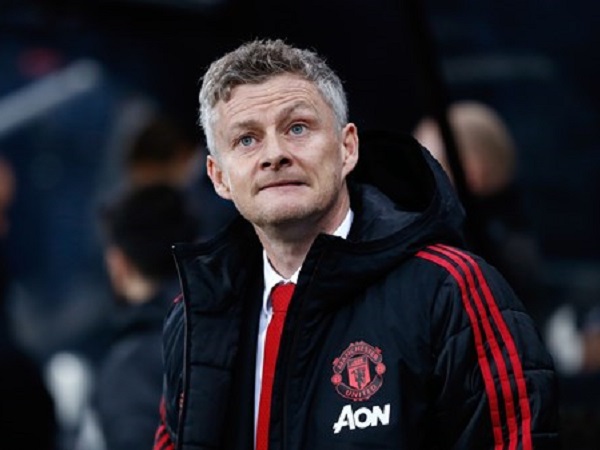 Solskjaer 'méo mặt' khi MU mất nguyên 1 đội hình vì chấn thương