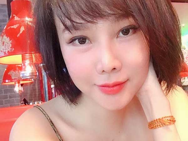 Than thở muốn 'rời cõi mạng' vì lắm thị phi, Dương Yến Ngọc bị đáp trả: 'Ai bảo nàng muốn bon chen với thiên hạ, tự chuốc cái kết đắng'