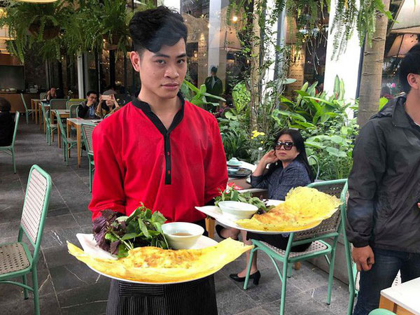 Tiết lộ thực đơn bữa trưa tại Hà Nội của đoàn 'nữ ca sỹ quyền lực nhất Triều Tiên'