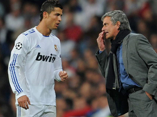'Jose Mourinho sẽ dẫn dắt Real Madrid vào mùa giải tới'
