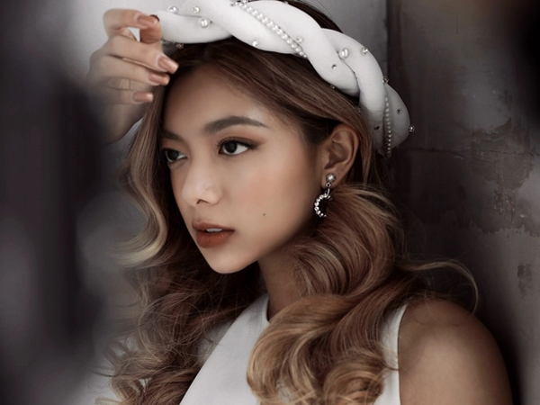 Nhan sắc tuổi 22 của con gái chưởng môn phái Vịnh Xuân