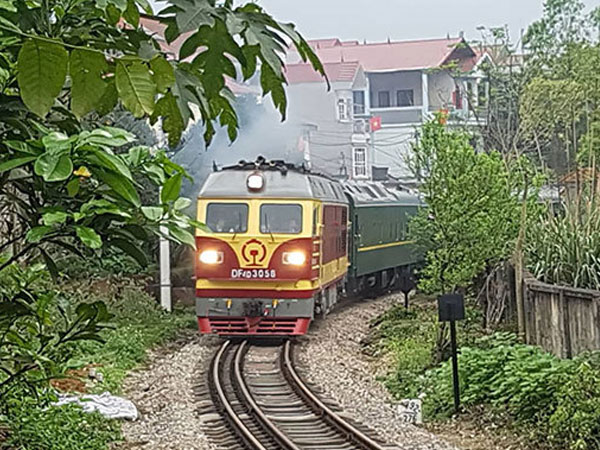 Điều bất ngờ về tàu bọc thép của ông Kim Jong-un từ Trung Quốc sang Đồng Đăng