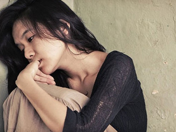 Kết hôn với anh chàng 'tay chơi', những tưởng cuộc hôn nhân đã ấm êm thì phát hiện tin nhắn lạ từ điện thoại của chồng