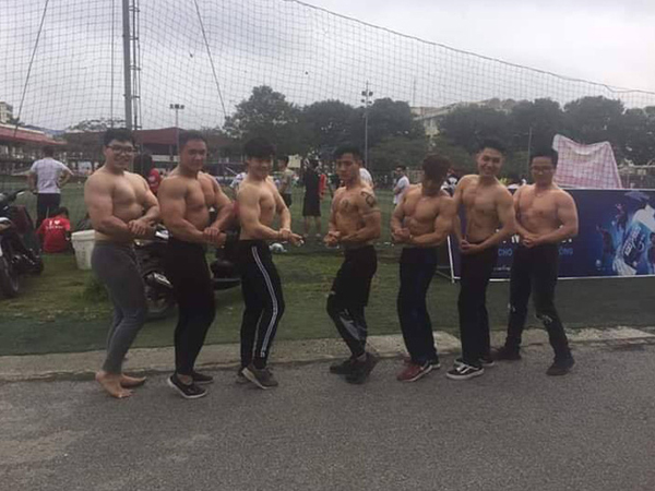 Xuất hiện trường ĐH ở Việt Nam sở hữu dàn nam sinh body 6 múi, cơ bắp lực lưỡng đến chảy máu mũi!