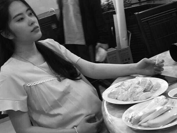 Nam Em bất ngờ lộ hình ảnh ôm bụng bầu vượt mặt, nghi vấn tạo ồn ào để dọn đường ra mắt MV mới
