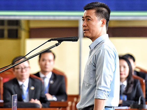 12 ngày thu 'mỏi tay' nghìn tỷ đồng cất giấu của Phan Sào Nam