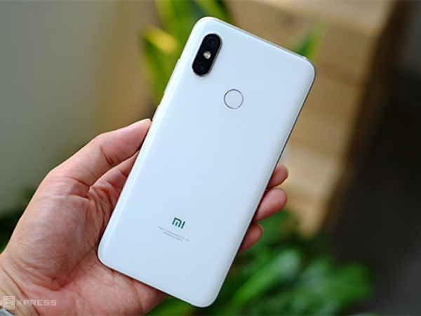 Điện thoại Xiaomi sắp đắt lên