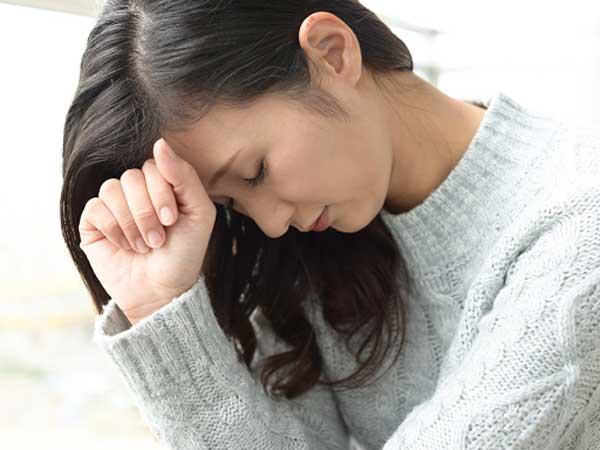 Từ ngày mẹ chồng tập tành mua hàng online, tôi trở thành con nợ tự mua dây buộc mình