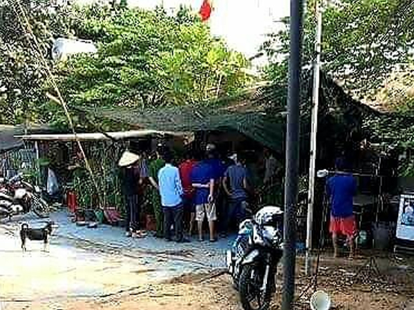 Kinh hãi phát hiện nam công nhân tử vong trong tư thế treo cổ tại nơi làm việc