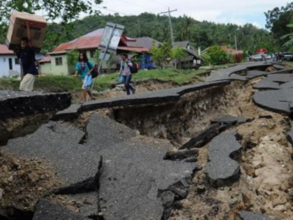 Philippines hứng chịu động đất mạnh 6,2 độ richter