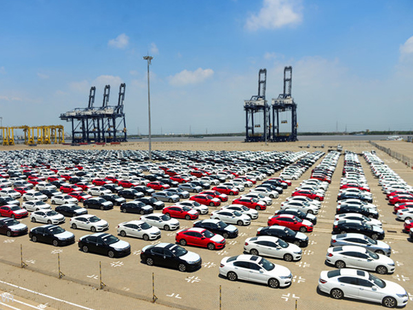 Xe nhập từ Indonesia chỉ có giá trung bình 350 triệu đồng