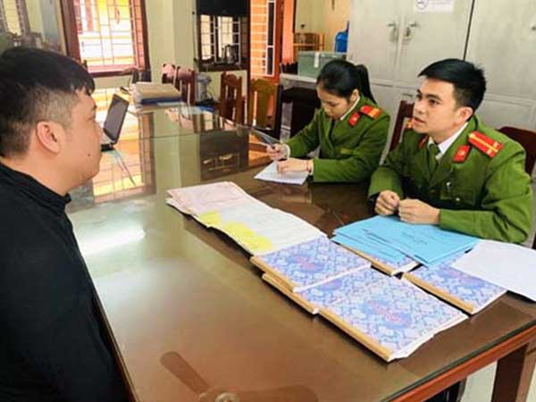 Bán 26,5 tỉ đồng tiền hóa đơn khống, 'ăn ngon' hơn 2 tỉ đồng