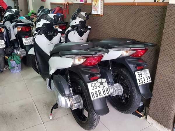 Chủ nhân tiết lộ lý do Honda SH bán giá 1,9 tỷ