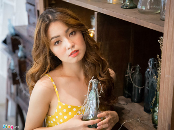 Gái xinh trường Y có người từng là Hoa khôi, kẻ là mẫu ảnh đắt show