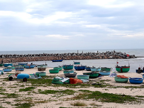 Một người Trung Quốc đuối nước ở bãi đá Ông Địa