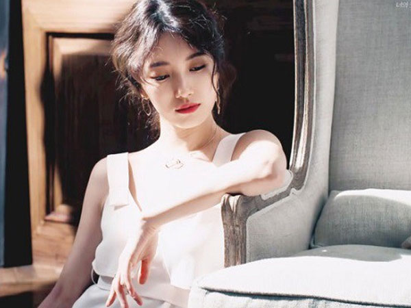 Vợ kì công để bắt quả tang chồng ngoại tình, nhưng chẳng thèm đánh ghen mà làm một màn 'bung lụa' khiến anh ả hóa đá