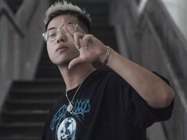 Nam rapper bị tố đốt sách vở học sinh trường Ams để quay MV là ai?