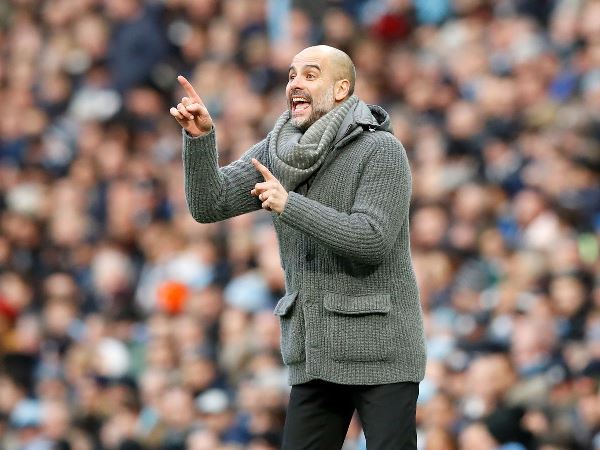 Pep Guardiola khiến người Anh 'nổi điên' khi ủng hộ Bayern Munich hủy diệt Liverpool