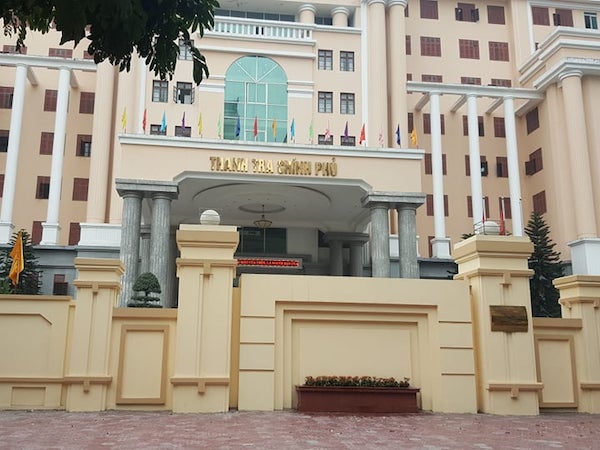 Cán bộ Thanh tra Chính phủ 'xin' được trả lại tiền cho mẹ liệt sỹ