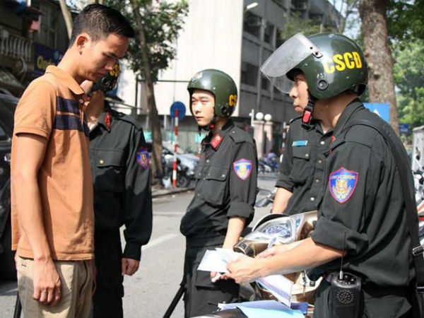 CSCĐ Hà Nội tiếp tục tuần tra ban ngày để xử lý vi phạm giao thông